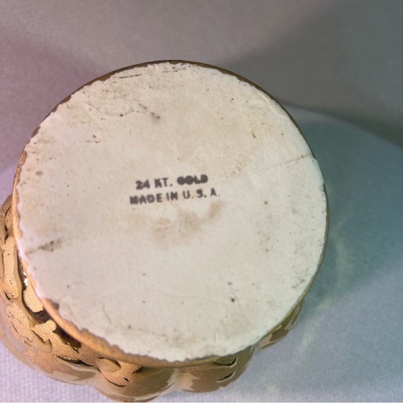 24 KT Gold Flower Pot Cased In White Made in The USA Vintage - Picture 7 of 11